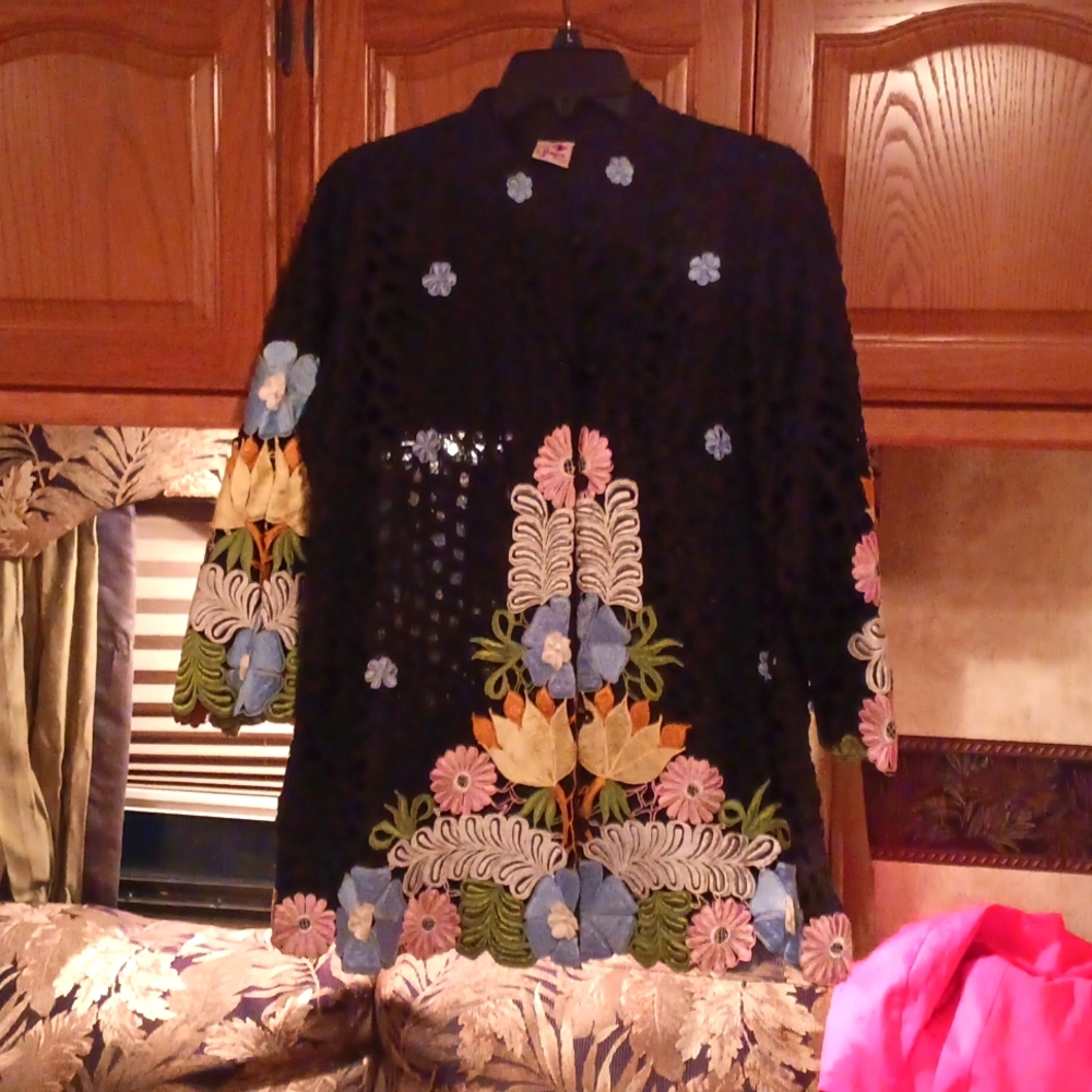 Never worn Maya Fashions black with multi colored threading size Large